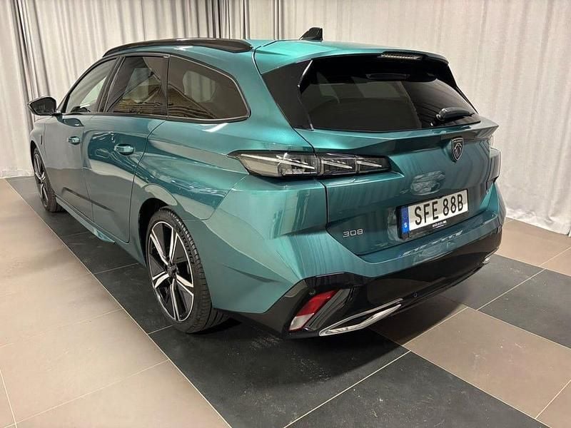 Begagnad Peugeot 308 SW GT 131 HK (96 kW) 2024 Svart Kombi