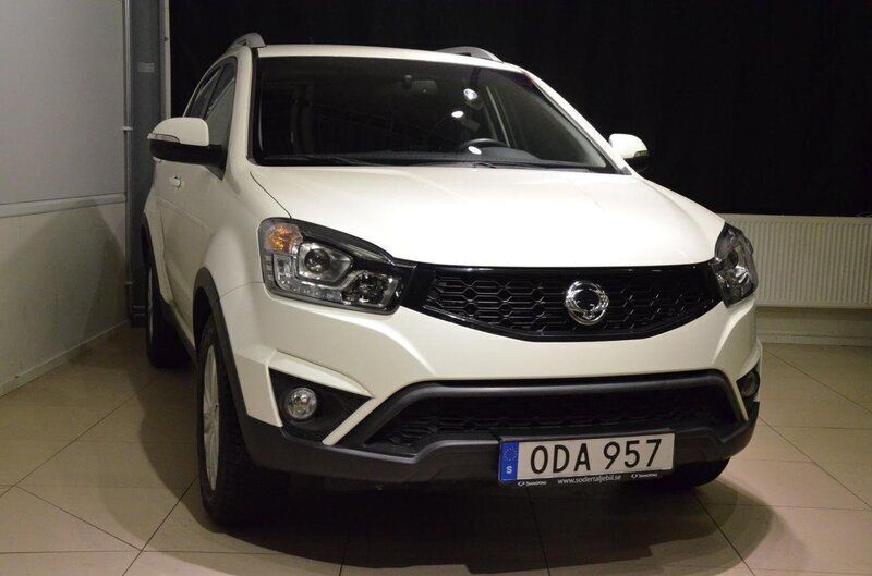 Begagnad Ssangyong (KGM) Korando 179 HK (131 kW) 2017 Vit SUV