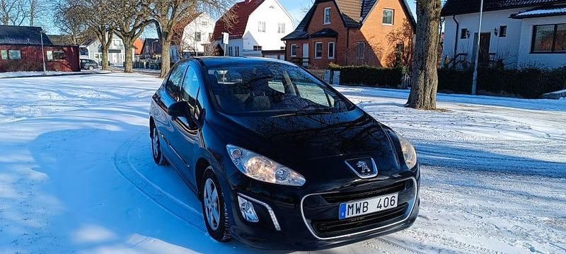 Begagnad Peugeot 308 111 HK (81 kW) 2012