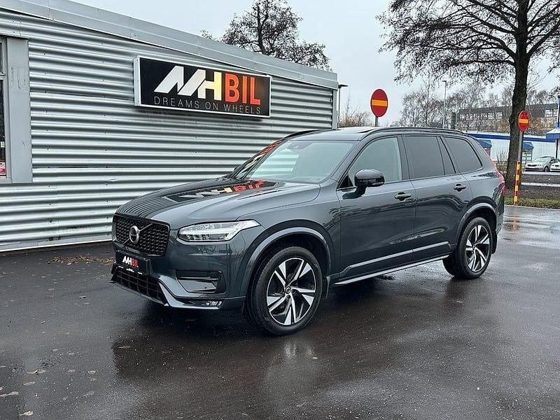 Grå Begagnad 2021 Volvo XC90 R-Design SUV | 439 900 kr (Superpris) - Bild 1/4