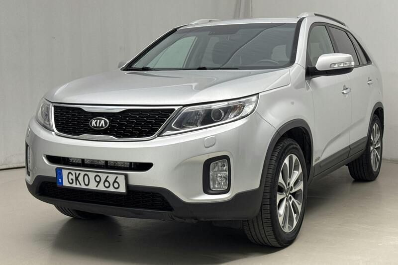 Grå Begagnad 2014 Kia Sorento SUV | 134 000 kr (Bra pris) - Bild 1/4