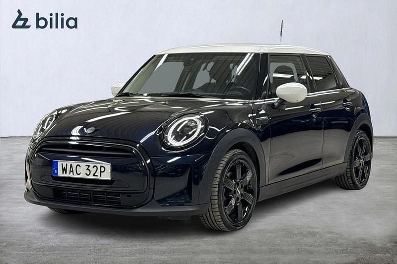 Begagnad Mini Cooper 136 HK (100 kW) 2022 Svart Halvkombi