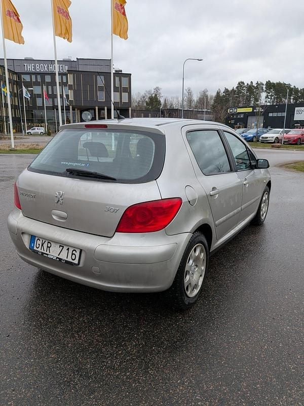 Begagnad Peugeot 307 140 HK (102 kW) 2008