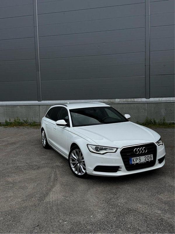 Vit Begagnad 2012 Audi A6 Kombi | 138 800 kr (Marknadspris) - Bild 1/4