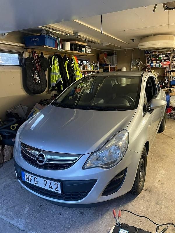 Begagnad 2013 Opel Corsa Halvkombi | 10 000 kr - Bild 1/3