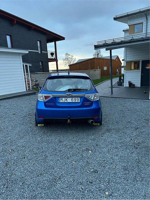 Blå Begagnad 2008 Subaru Impreza Halvkombi | 70 000 kr - Bild 1/4