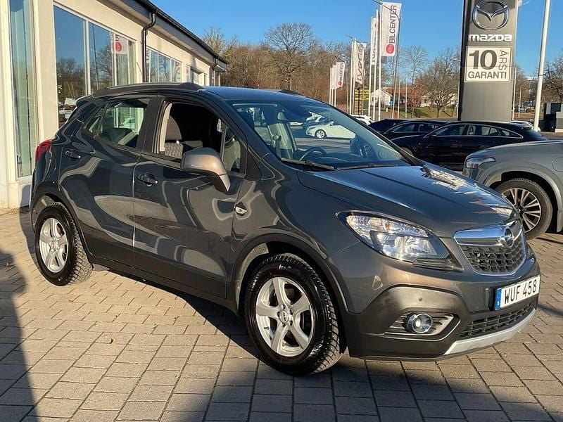 Gråmetallic Begagnad 2015 Opel Mokka SUV | 108 000 kr (Marknadspris) - Bild 1/4