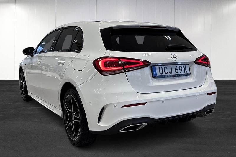 Begagnad Mercedes A250 AMG 218 HK (160 kW) 2020 Vit Halvkombi