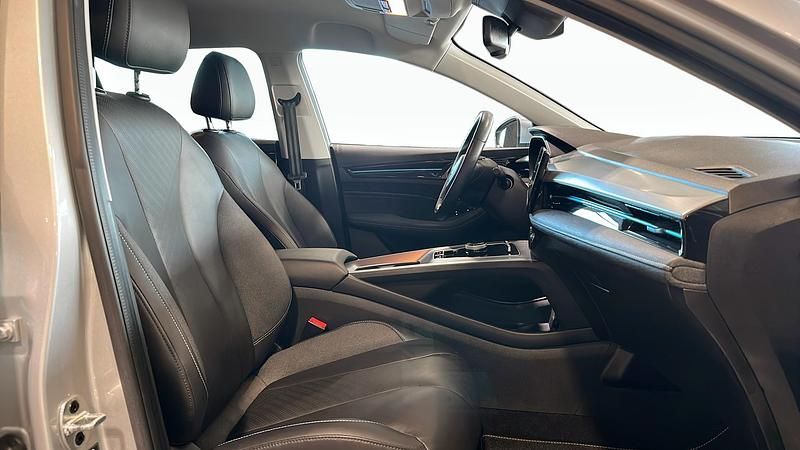 Begagnad MG MG5 EV Luxury 114 kW (156 HK) 2022 Grå (silver) Kombi