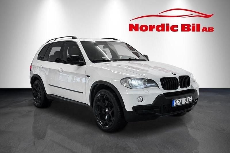 Vit Begagnad 2008 BMW X5 Sport Line SUV | 99 900 kr (Bra pris) - Bild 1/4