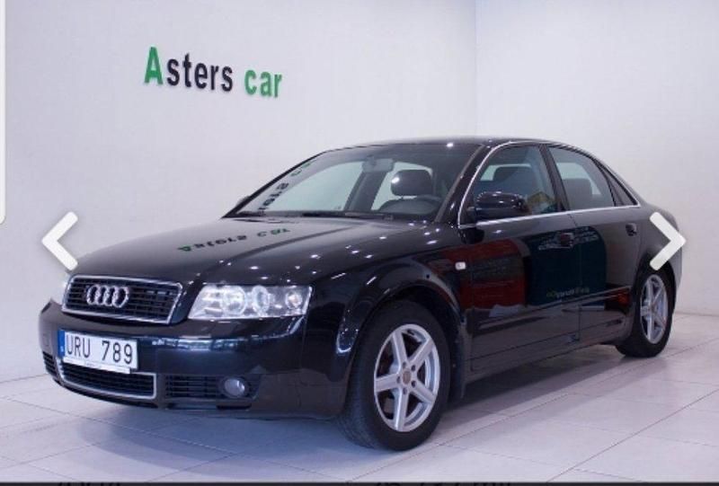 Svart Begagnad 2004 Audi A4 Comfort Sedan | 14 000 kr (Marknadspris) - Bild 1/1