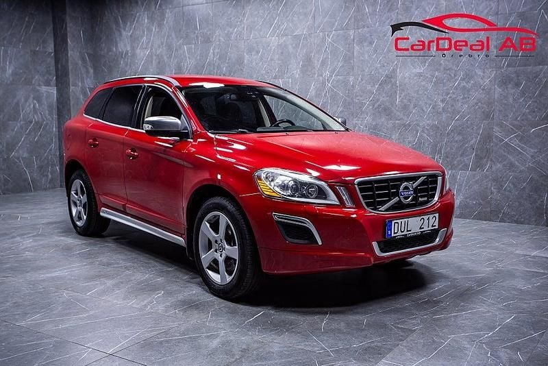 Begagnad Volvo XC60 R-Design 205 HK (150 kW) 2010 Röd SUV