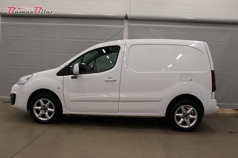 Begagnad Citroën Berlingo 99 HK (72 kW) 2016 Vit Minibuss
