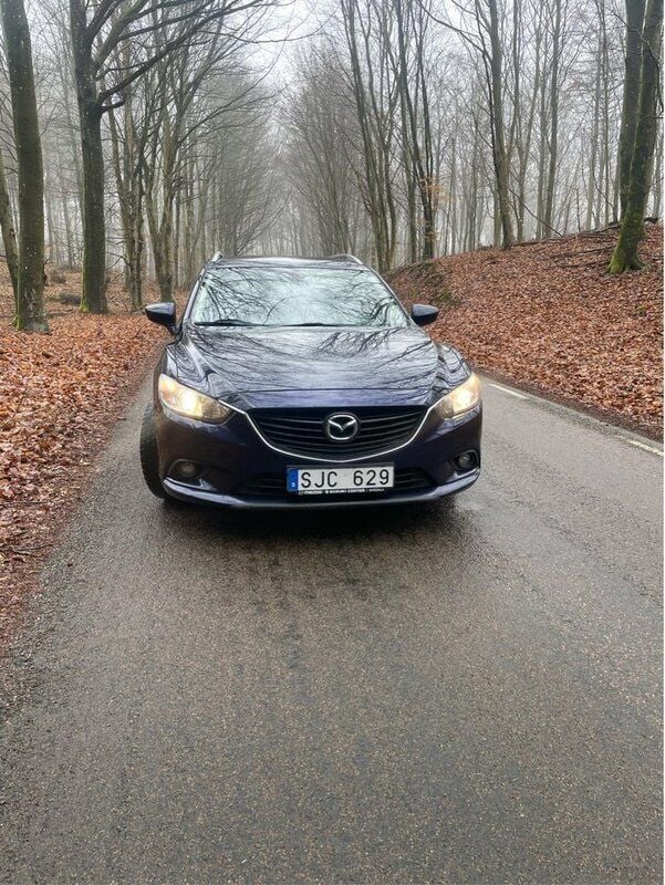 Blå Begagnad 2013 Mazda 6 Kombi | 70 000 kr (Marknadspris) - Bild 1/4