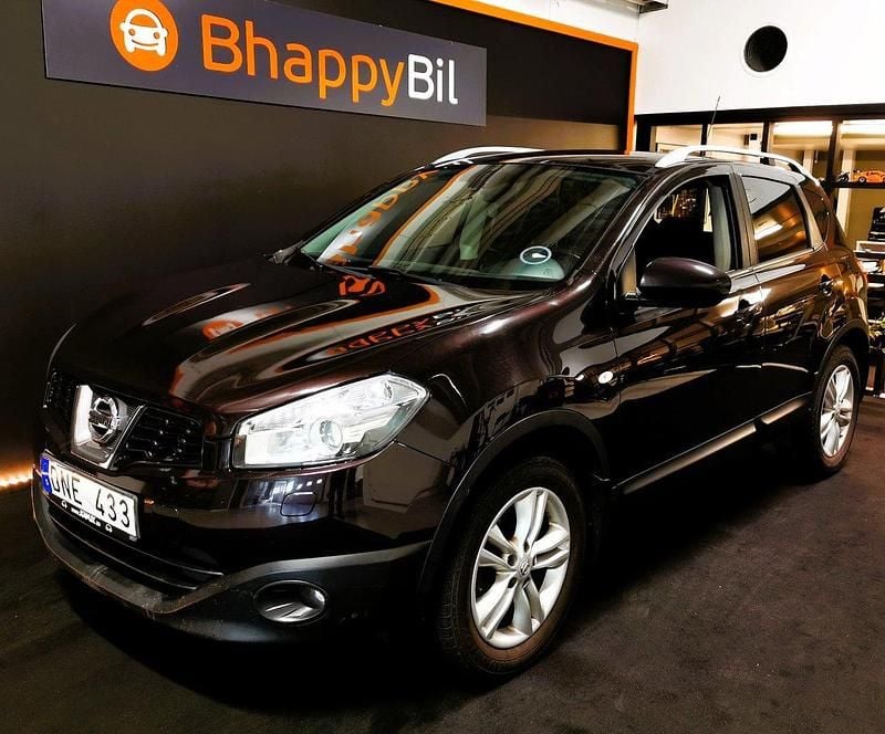 Lila Begagnad 2013 Nissan Qashqai SUV | 86 900 kr (Bra pris) - Bild 1/4