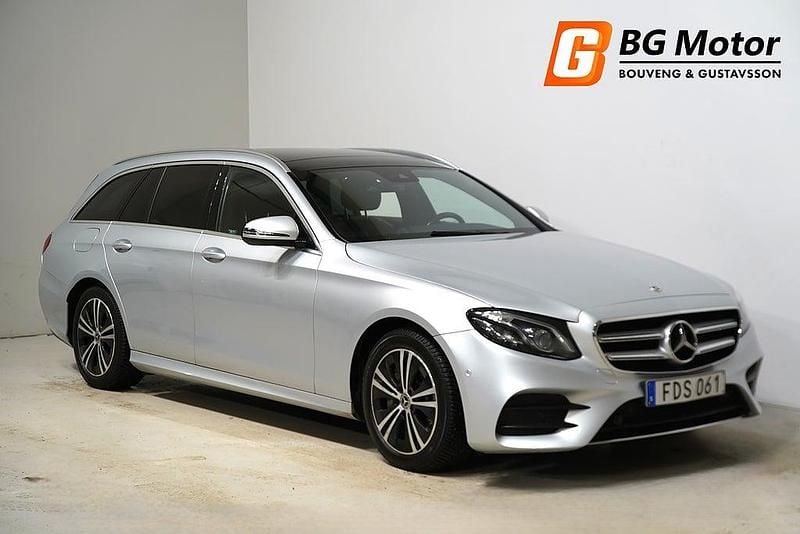 Silver Begagnad 2017 Mercedes E220 AMG line Kombi | 259 900 kr (Marknadspris) - Bild 1/4
