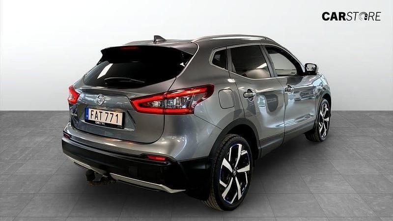 Begagnad Nissan Qashqai 116 HK (85 kW) 2018 Grå SUV