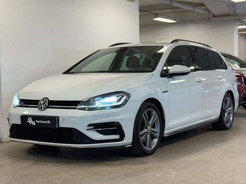 Begagnad VW Golf VII GT 150 HK (110 kW) 2018 Vit Kombi