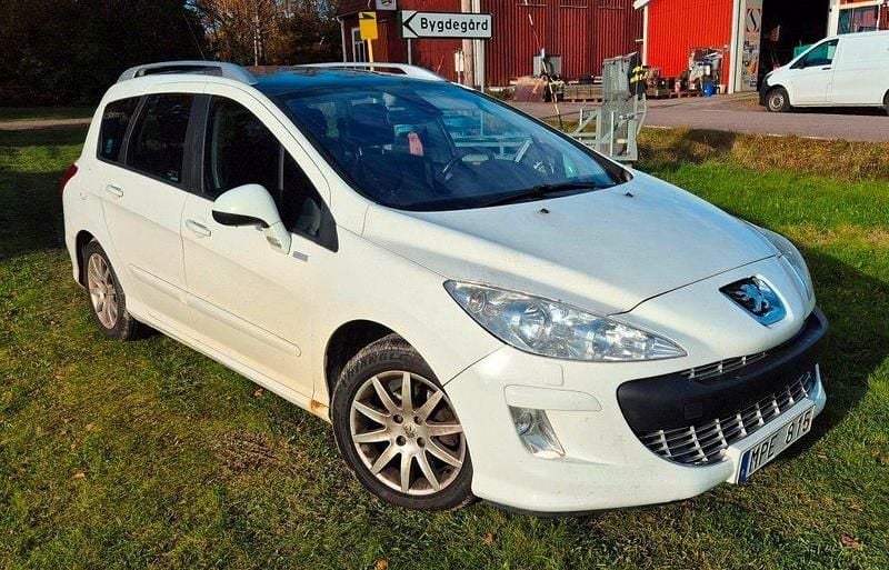 Vit Begagnad 2010 Peugeot 308 Kombi | 10 000 kr (Superpris) - Bild 1/4