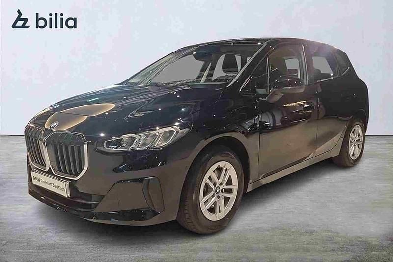 Svart Begagnad 2025 BMW 225 Active Tourer Shadowline Minibuss | 369 000 kr (Bra pris) - Bild 1/1