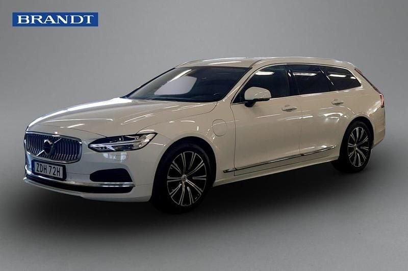 Vit Begagnad 2021 Volvo V90 Inscription Kombi | 299 900 kr (Bra pris) - Bild 1/4