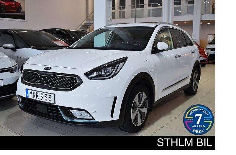 Vit Begagnad 2018 Kia Niro 2 SUV | 164 900 kr (Bra pris) - Bild 1/4