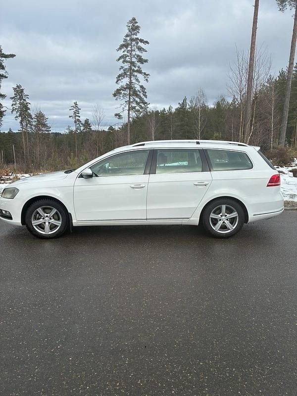 Begagnad VW Passat 150 HK (110 kW) 2012 Kombi