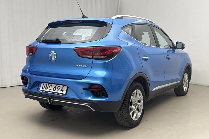Begagnad MG ZS 114 kW (156 HK) 2022 Blå SUV
