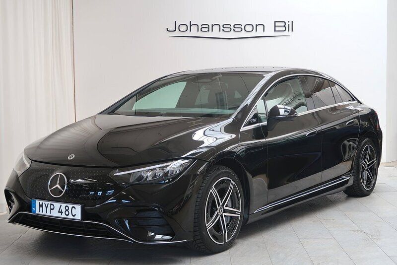 Svart Begagnad 2022 Mercedes EQE300 AMG Sedan | 489 900 kr (Superpris) - Bild 1/4