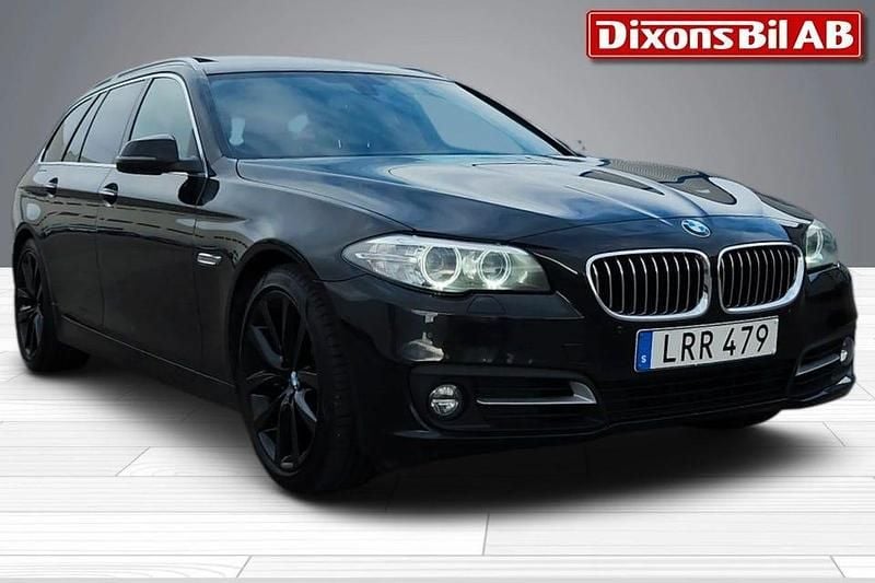 Svart Begagnad 2014 BMW 520 Kombi | 179 000 kr (Dyr) - Bild 1/4