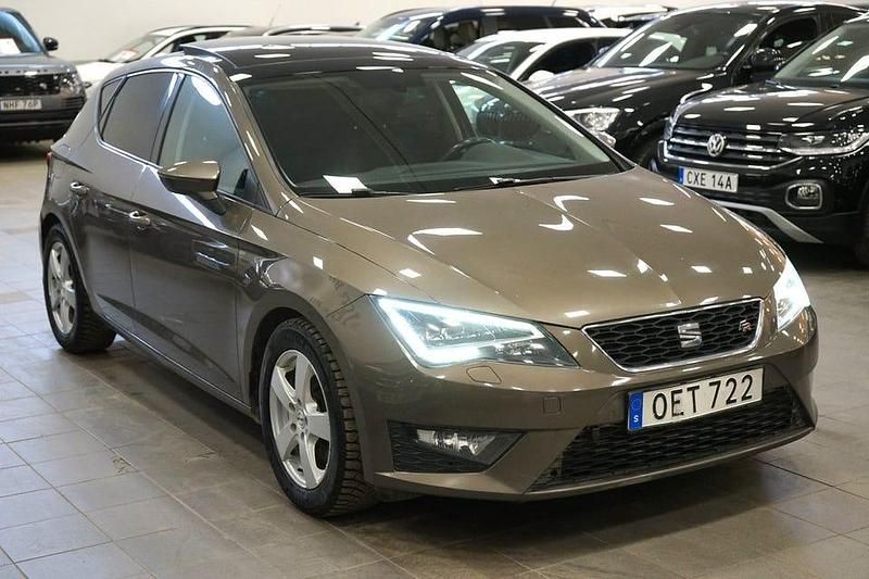 Begagnad Seat Leon FR 184 HK (135 kW) 2016 Brun Halvkombi