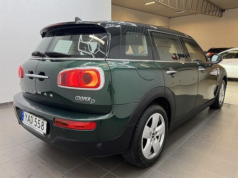 Begagnad Mini Cooper D Clubman 2016 Grön Kombi