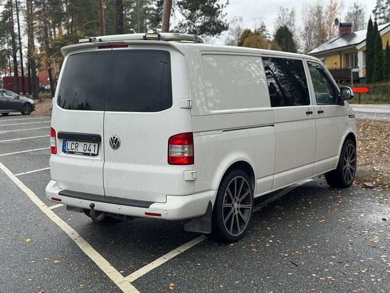 Begagnad VW T5 180 HK (132 kW) 2011 Van