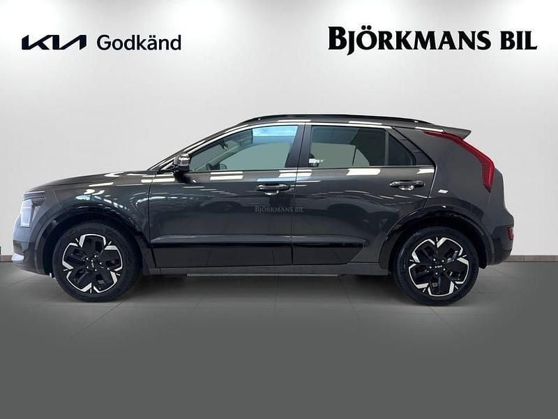 Begagnad Kia e-Niro 150 kW (204 HK) 2023 /agt/ interstellar grey SUV