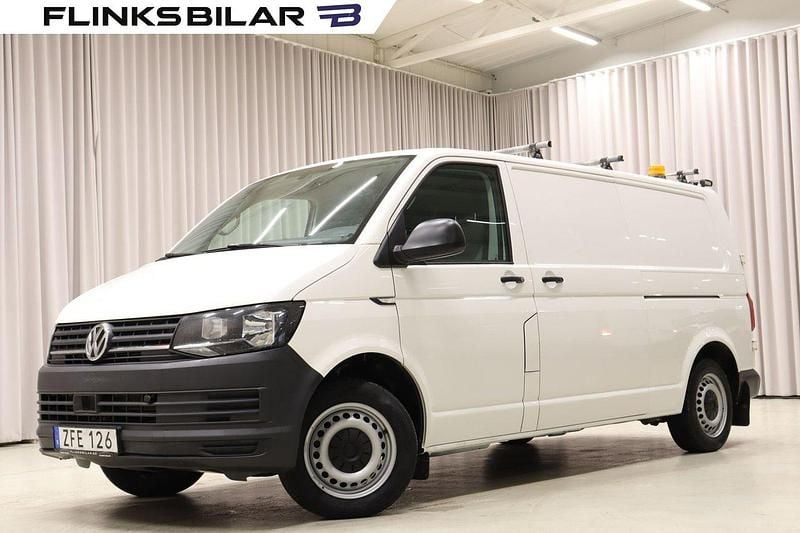Vit Begagnad 2018 VW T6 Van | 219 900 kr (Bra pris) - Bild 1/4