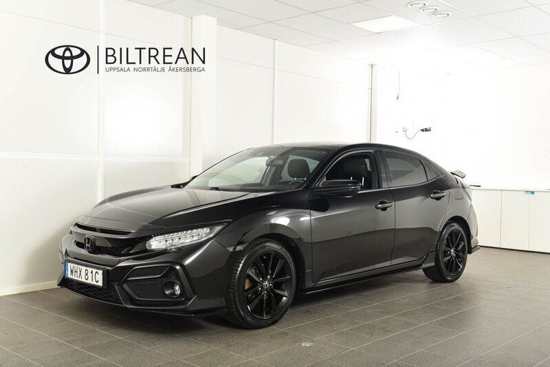 Svart Begagnad 2020 Honda Civic Executive Halvkombi | 219 900 kr (Marknadspris) - Bild 1/4