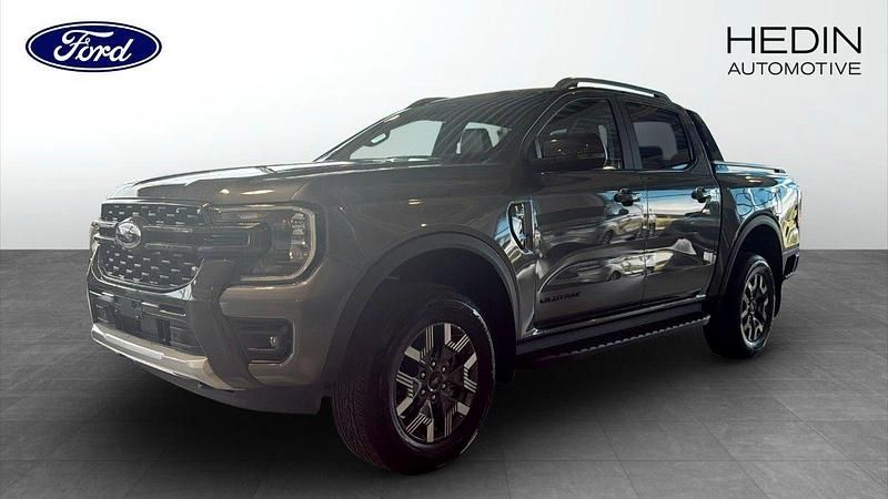 Grå (grey) Ny 2025 Ford Ranger Wildtrack Pickup | 836 325 kr (Marknadspris) - Bild 1/4