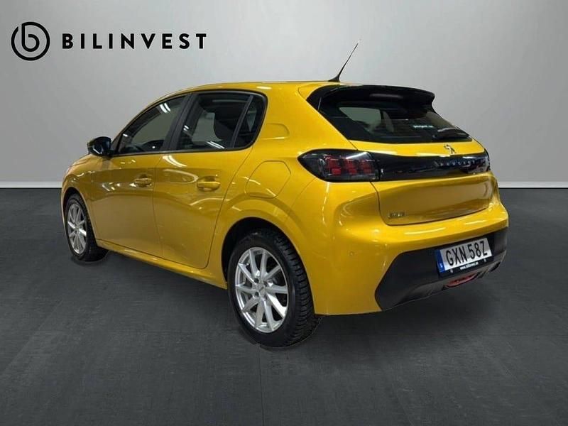 Begagnad Peugeot 208 Active 75 HK (55 kW) 2021 Gul Halvkombi