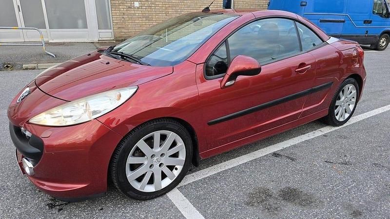 Begagnad 2007 Peugeot 207 CC Cab | 30 000 kr (Superpris) - Bild 1/4