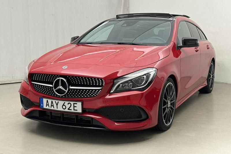 Röd Begagnad 2019 Mercedes CLA180 Shooting Brake AMG line Kombi | 239 800 kr (Marknadspris) - Bild 1/4