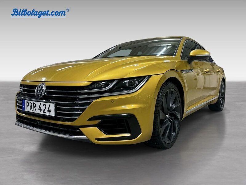 Gul Begagnad 2018 VW Arteon Halvkombi | 239 900 kr - Bild 1/4