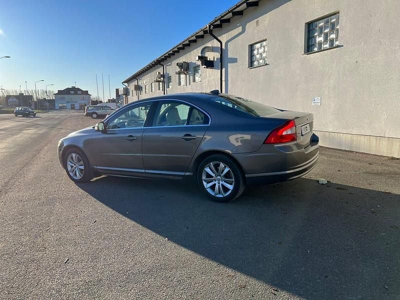 Begagnad Volvo S80 Plus 185 HK (136 kW) 2007 Sedan