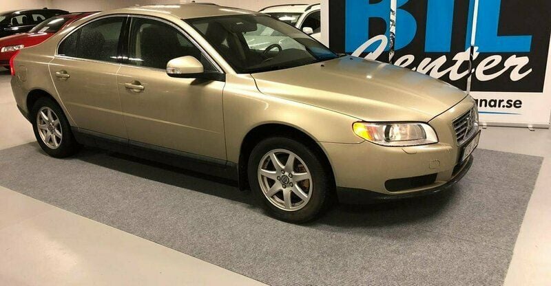 Begagnad Volvo S80 Business Edition 185 HK (136 kW) 2006 Ljusbrun Sedan
