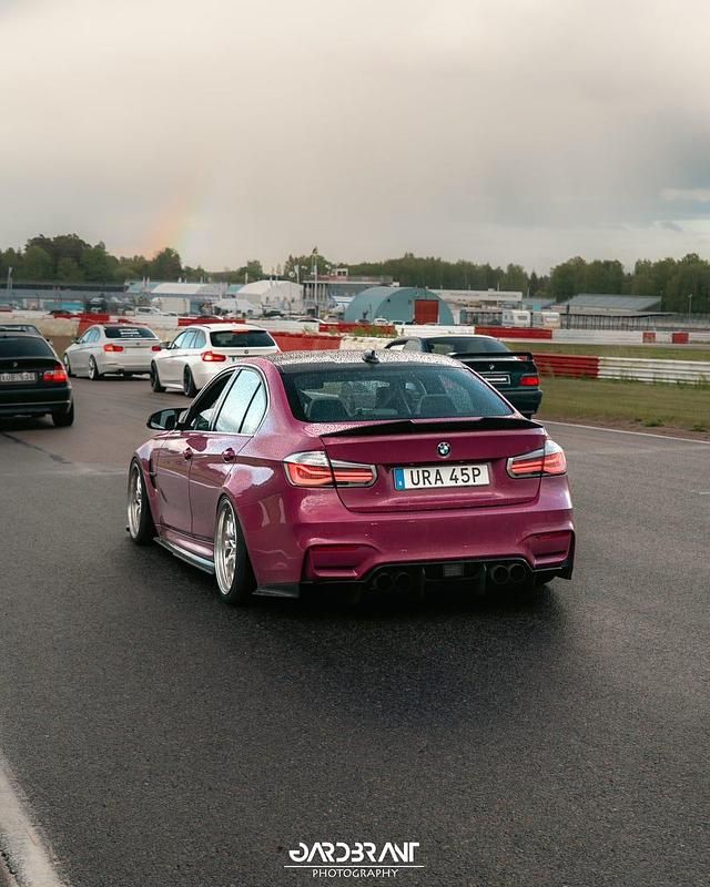 Begagnad BMW M3 431 HK (317 kW) 2015 Rubystar neo Sedan