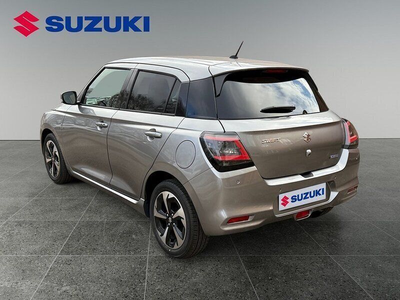 Begagnad Suzuki Swift 83 HK (61 kW) 2024 Grå Halvkombi