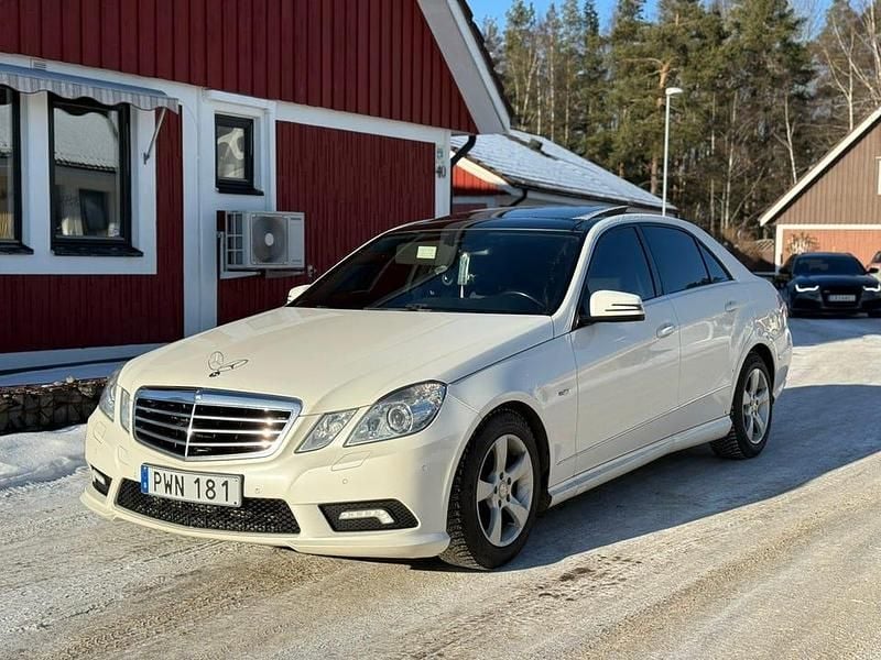 Begagnad Mercedes E220 170 HK (125 kW) 2011