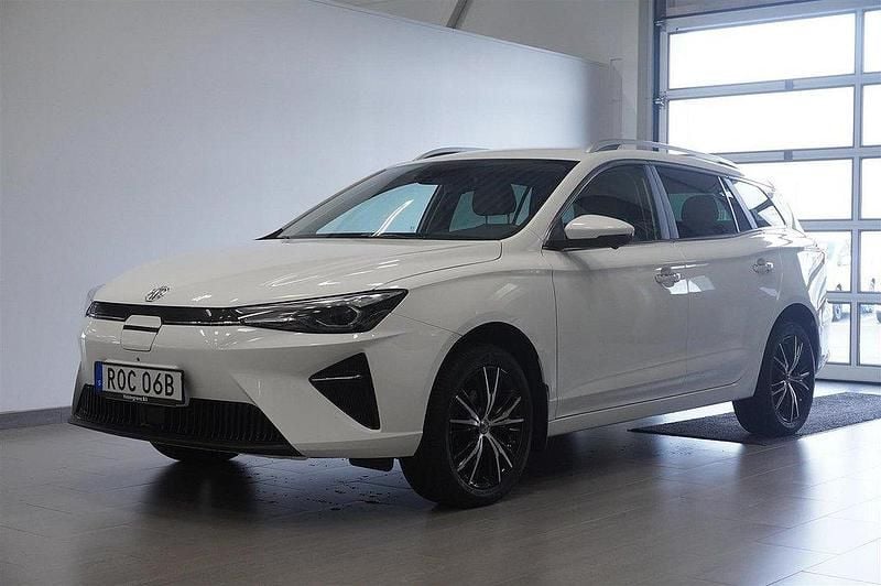 Vit Begagnad 2022 MG MG5 EV Luxury Kombi | 214 900 kr (Marknadspris) - Bild 1/4
