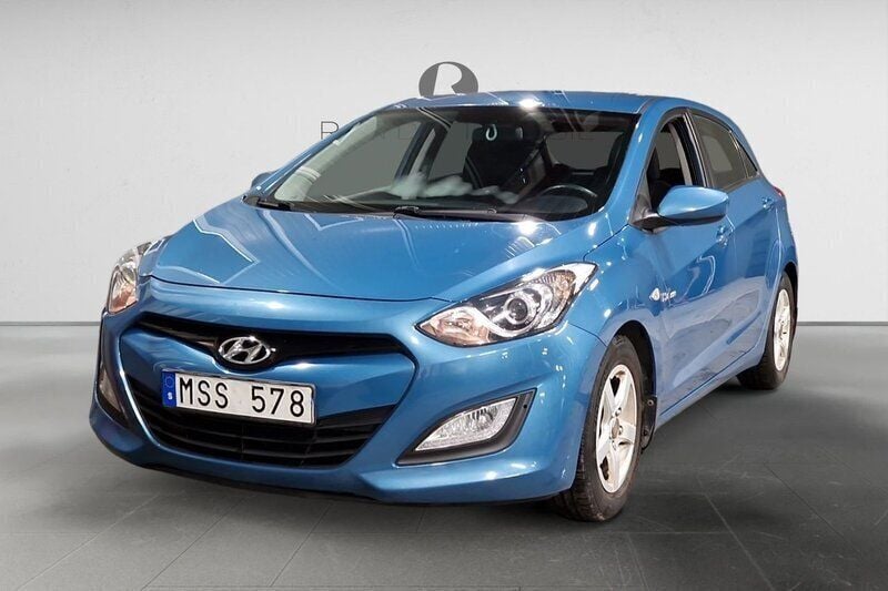 Ljusblå Begagnad 2012 Hyundai i30 Select Halvkombi | 79 900 kr (Marknadspris) - Bild 1/3
