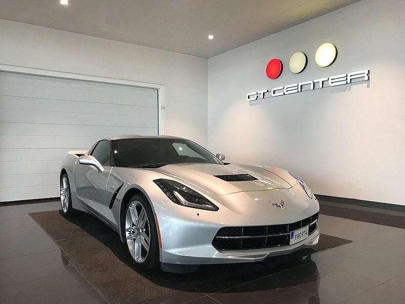 Silver Begagnad 2014 Chevrolet Corvette Stingray Sportkupé | 569 000 kr - Bild 1/4