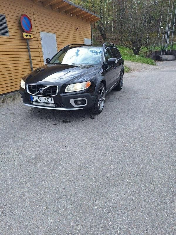 Svart Begagnad 2008 Volvo XC70 Summum SUV | 65 000 kr (Dyr) - Bild 1/4